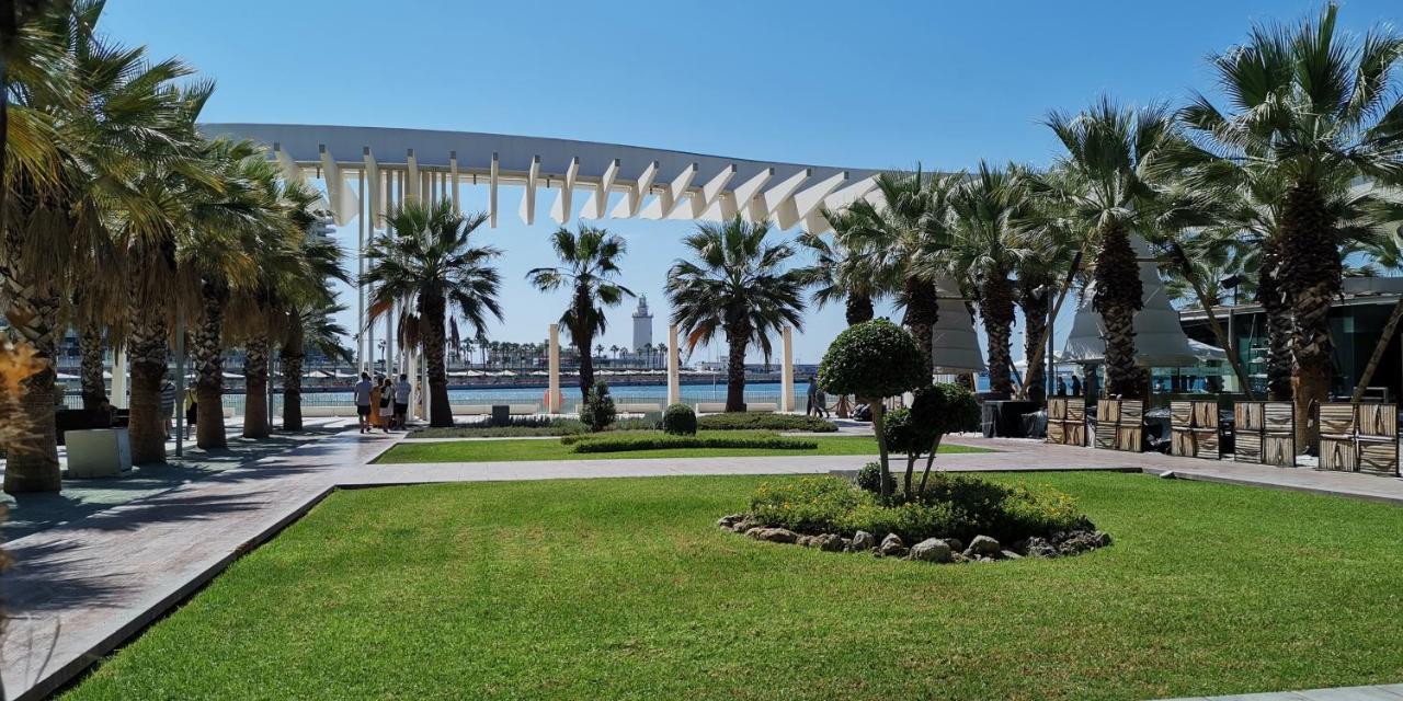 Encantador Bajo En Malaga Exterior photo